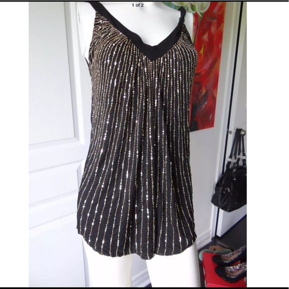 Guess tunic sequined top M NWT - Picture 2 of 6